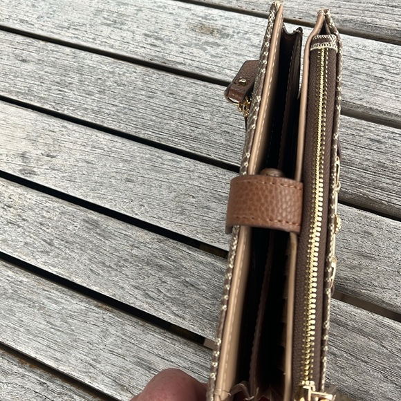 Anne Klein Bags | Tile Lion Logo Wristlet With Horse Bit Anne Klein *NWOT - Picture 11 of 12